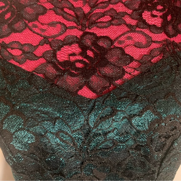 Unbranded Emerald Green and Black Taffeta and Lace 80’s Tea Length Dress size 4 - Picture 2 of 9